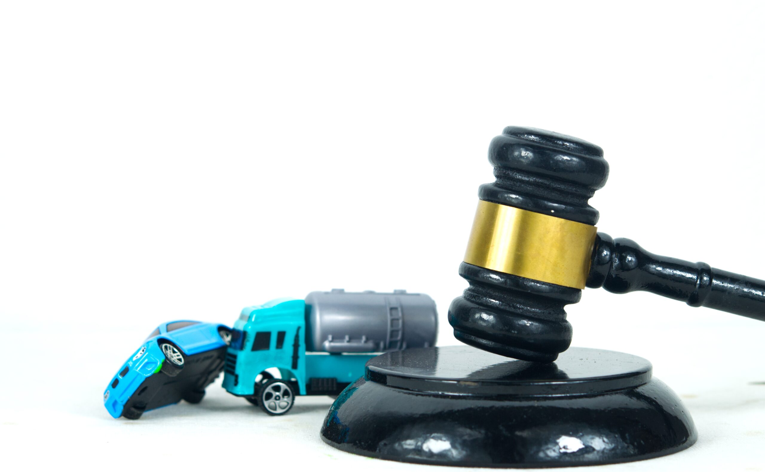 a gavel and two cars in an accident